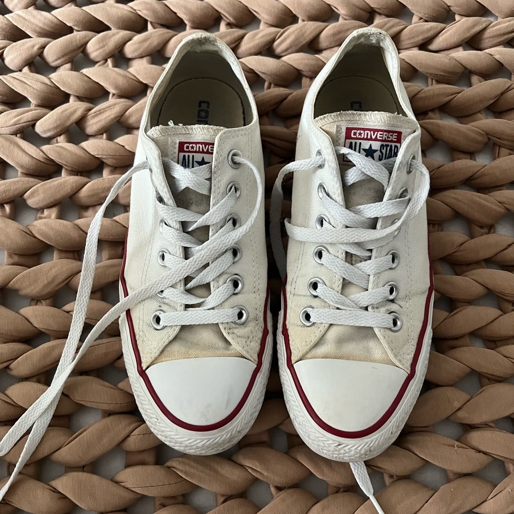 Converse White and Red Canvas Sneakers - Picture 1 of 3